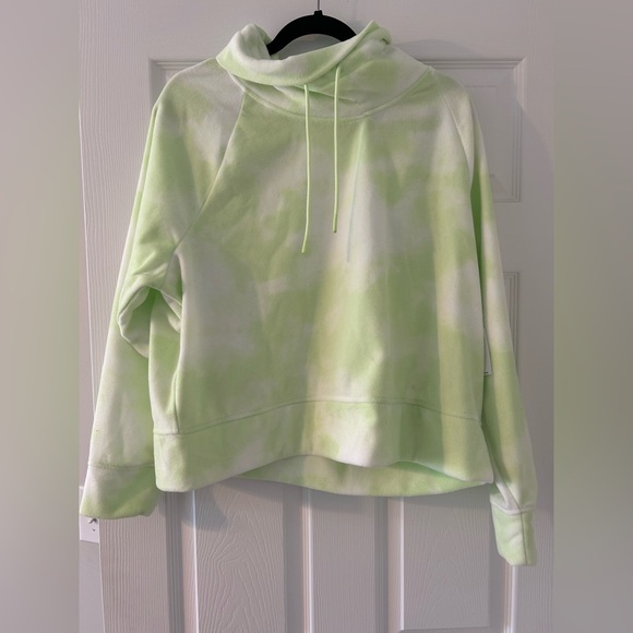 Old Navy Tops - NWT Women’s Old Navy Funnel Neck Microfleese Sweatshirt Size XL